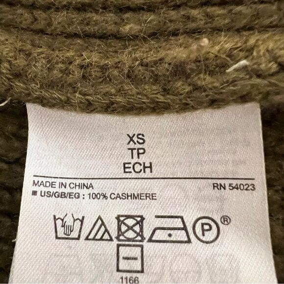 Banana Republic Todd & Duncan Scottish Cashmere Cable Knit Sweater Size XS Green - Picture 7 of 9